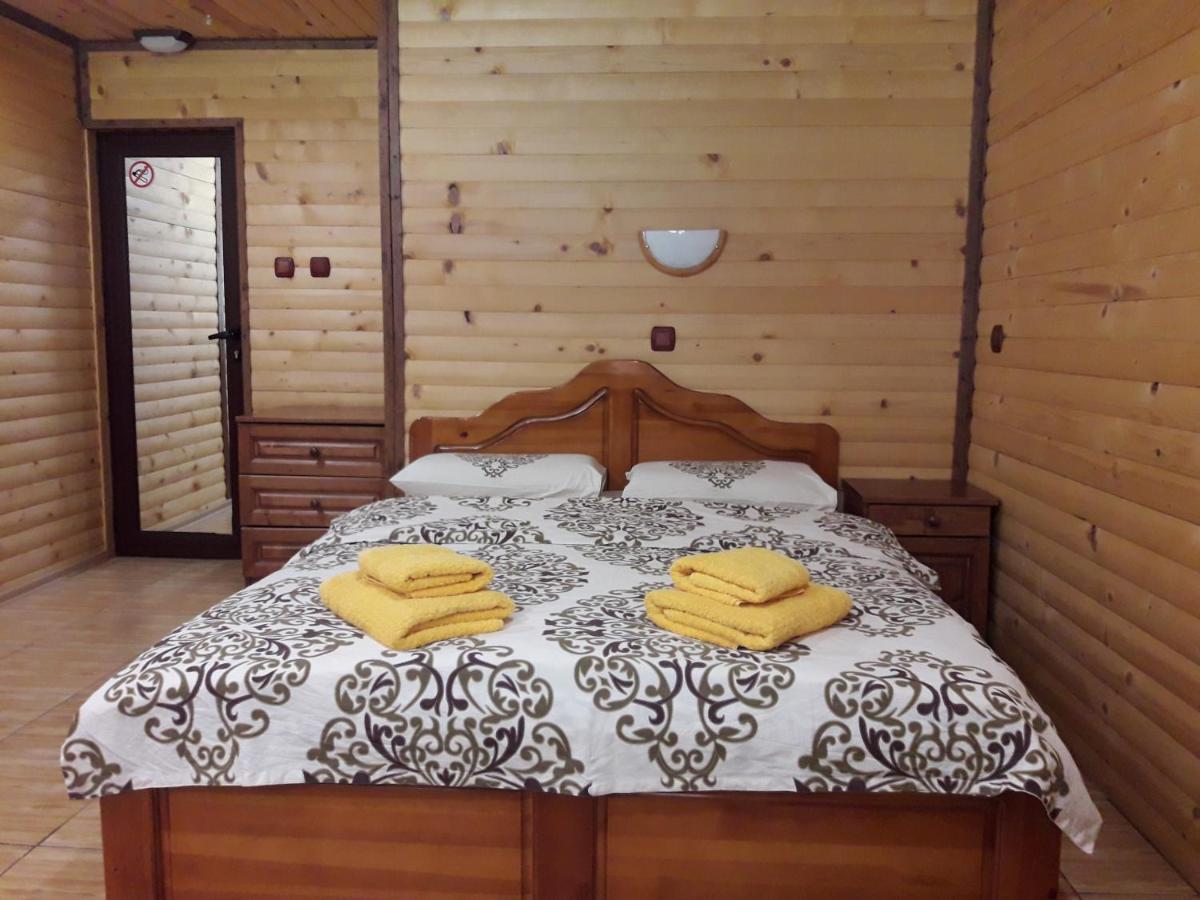 Guest House Chobaka Trigrad Ngoại thất bức ảnh